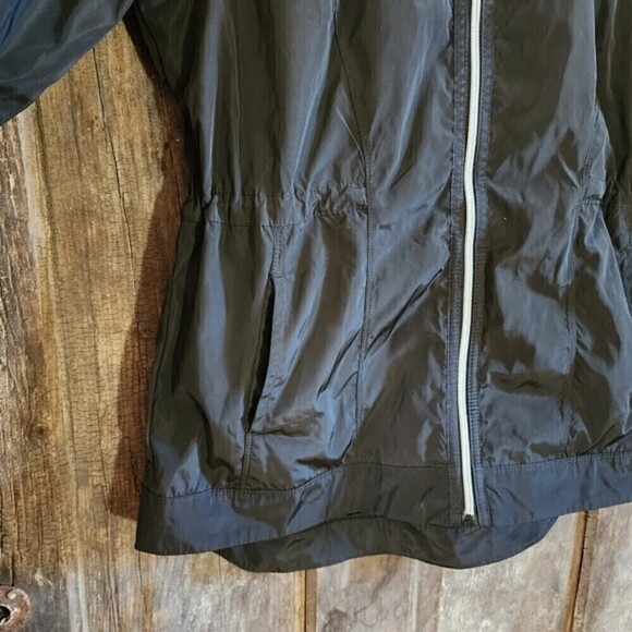 Apana Black Rain Jacket Size Small Waterproof Packable Full Zip - Picture 4 of 8